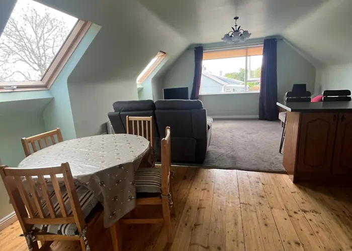 Lough Corrib - With Private Access To * גלוואיי