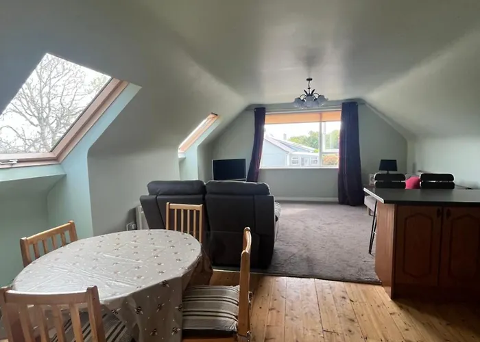 Lough Corrib - With Private Access To * גלוואיי